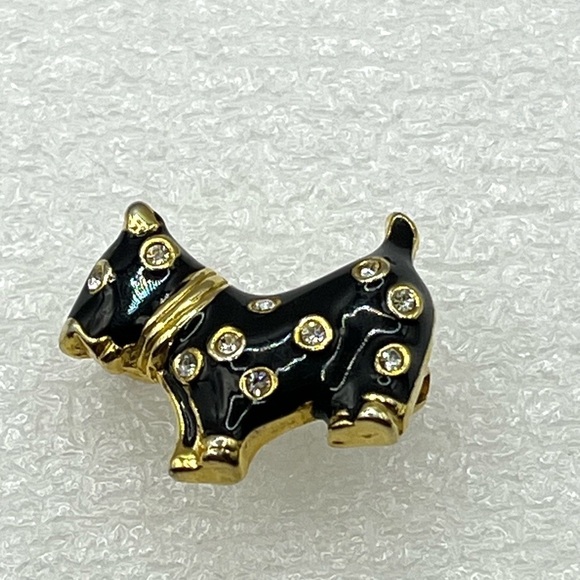 Miniature Scottish Terrier Pin Brooch Dog Rhinestone Black Enamel Cute Tiny Dog - Picture 3 of 10